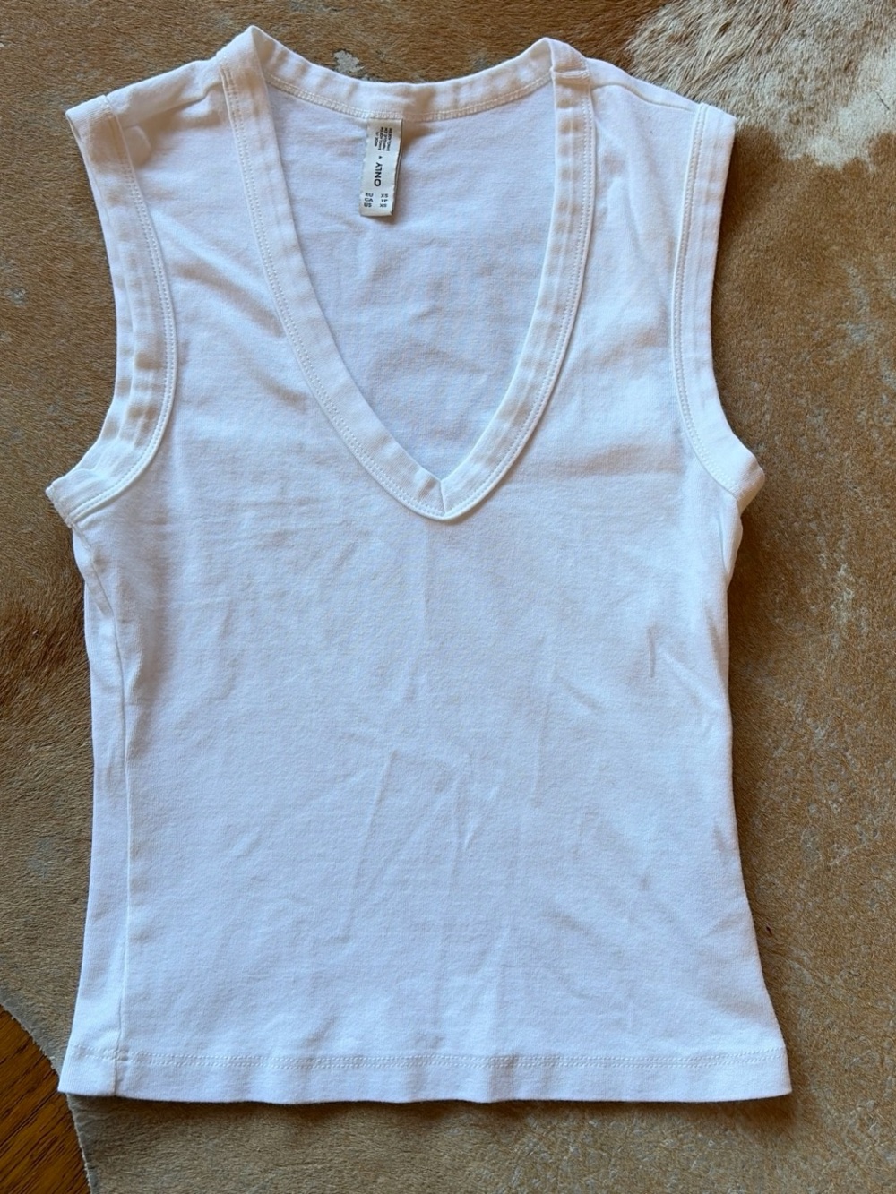 Only White V-Neck Ribbed Tank Top - Women